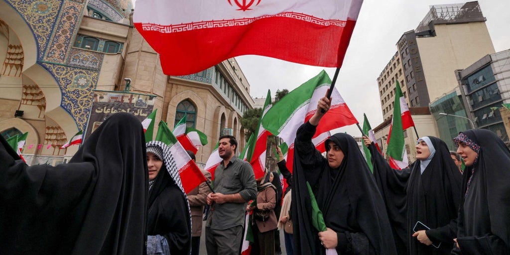 Hexágono de tensiones: Irán y EE. UU. en la cuerda floja del siglo XXI