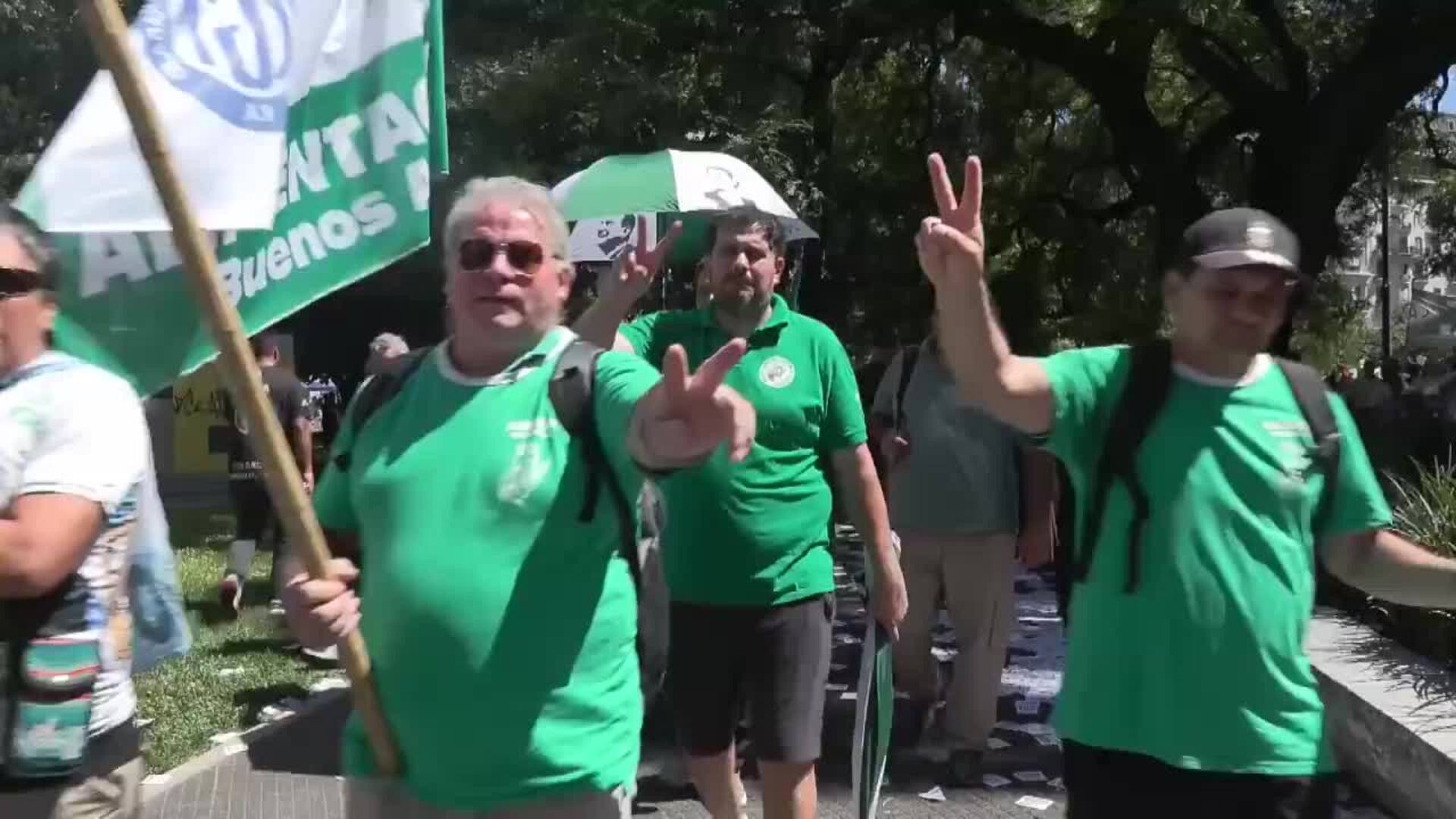 Central General de Trabajadores protesta por reforma laboral en Buenos ...