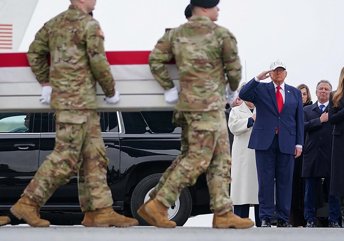 EE.UU. suspende a Trump, que no logra apoyo popular para la guerra