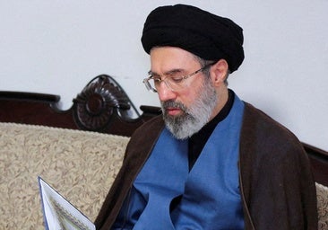 Javier Gil: «El nuevo líder supremo no es una figura para tender puentes, es el arquitecto de la represión»