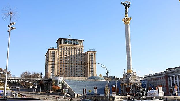 Imagen antes - Kiev 2022-2026: viaje a una ciudad atrapada por la guerra