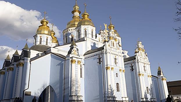 Imagen antes - Kiev 2022-2026: viaje a una ciudad atrapada por la guerra