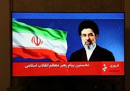 Ni voz ni vídeo: el nuevo líder de Irán manda un mensaje a la nación desde su escondite