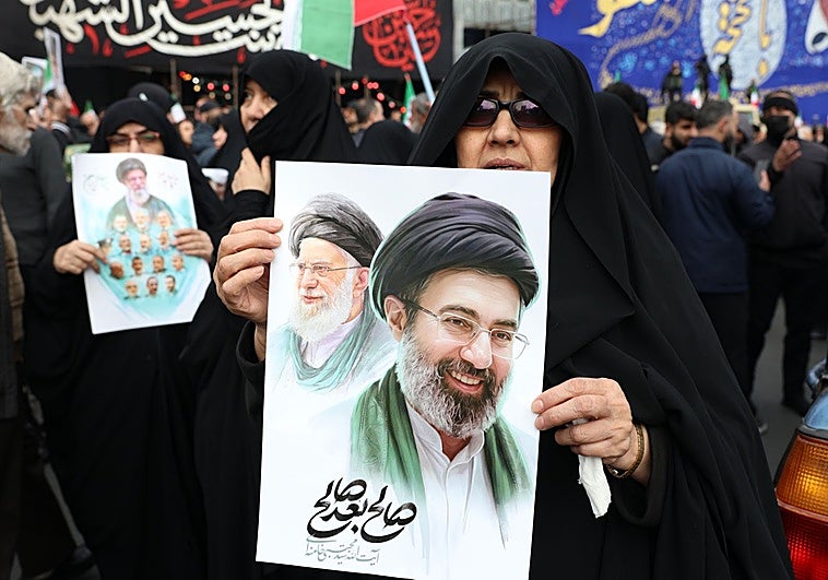 La desaparición del nuevo líder Mojtaba Jamenei ha disparado las sospechas sobre su estado de salud.