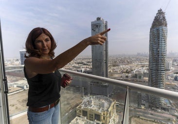Expatriados españoles en Dubái: «Si Emiratos decide pasar al ataque, sí que me iría de aquí»
