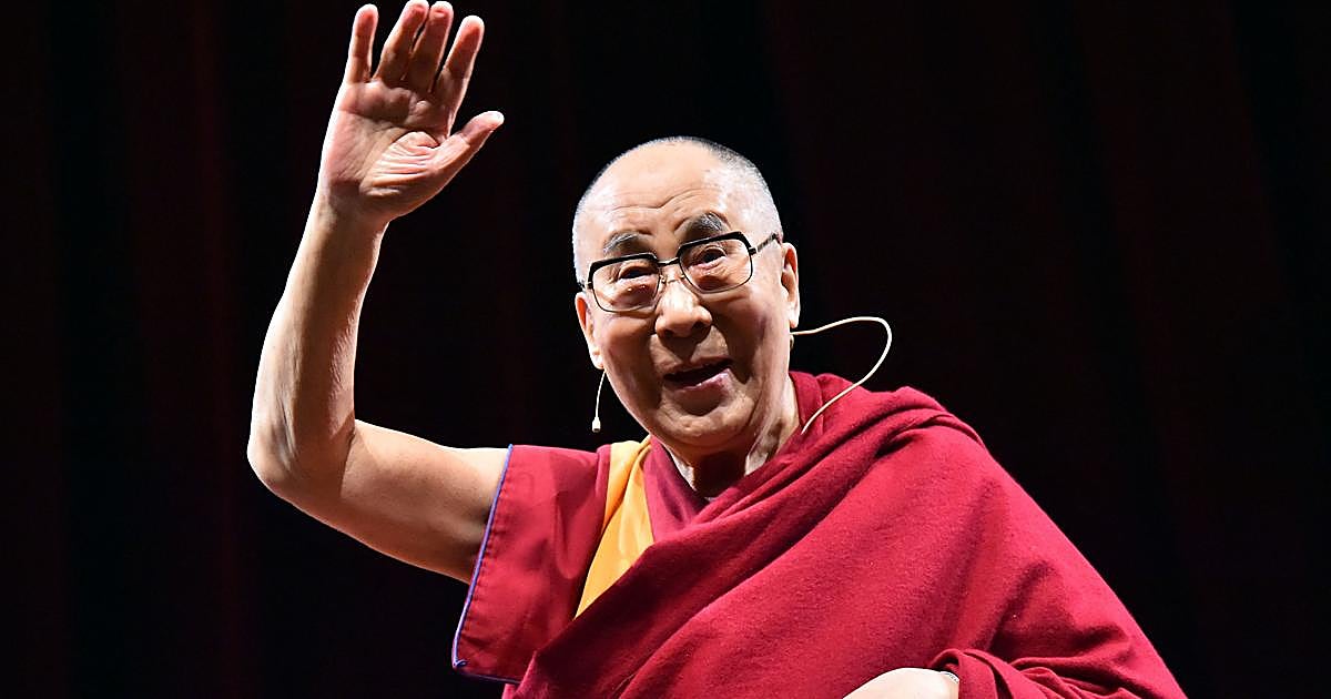 El Dalai Lama insta a la paz en Oriente Próximo y apunta que «la violencia solo engendra más violencia»
