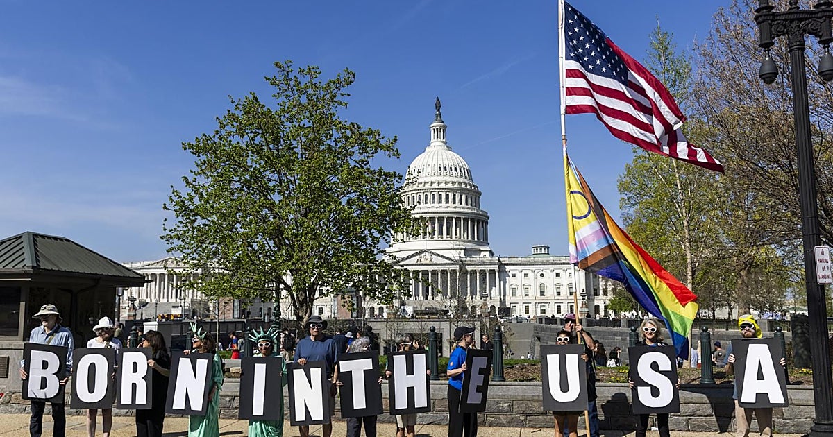 División en el Supremo de EE.UU. sobre la ciudadanía por nacimiento bajo la presión de Trump para anularla