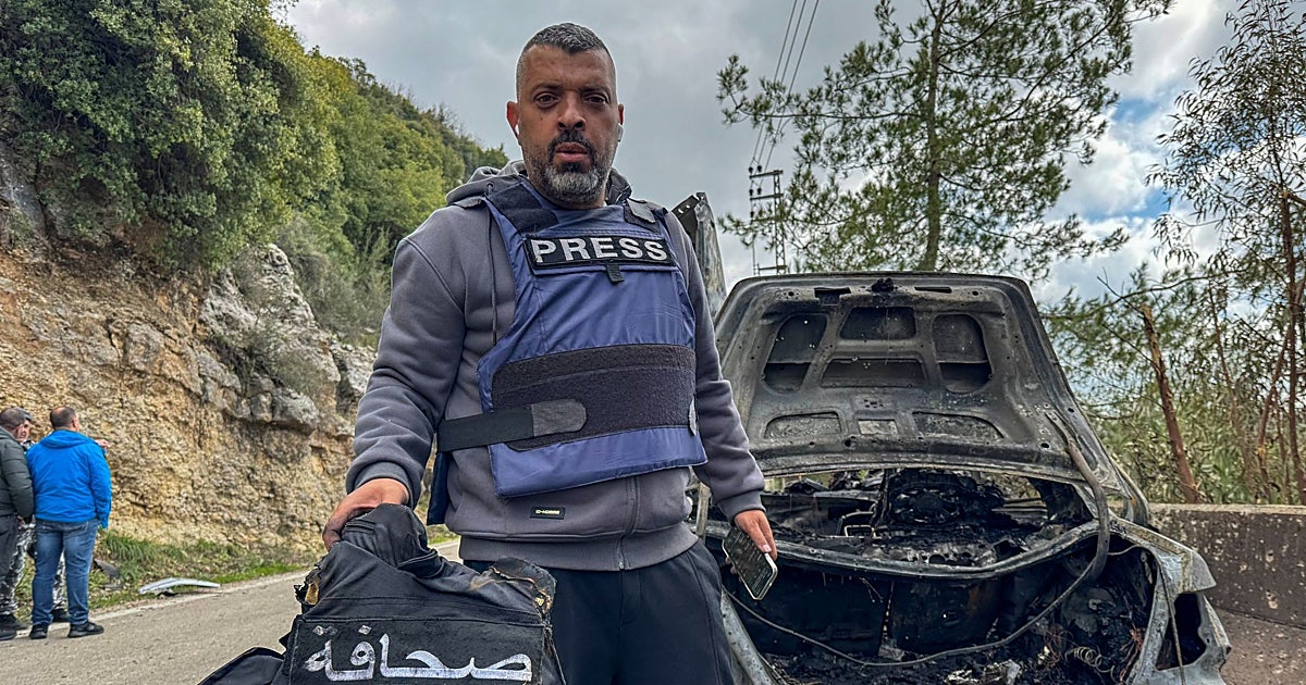 Los intentos de Hizbolá e Israel por silenciar a los periodistas en la guerra en el Líbano