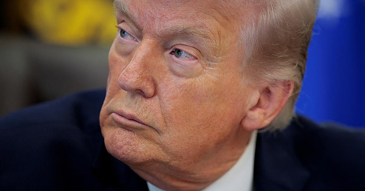 Trump anuncia aranceles del 100% a ciertos medicamentos patentados