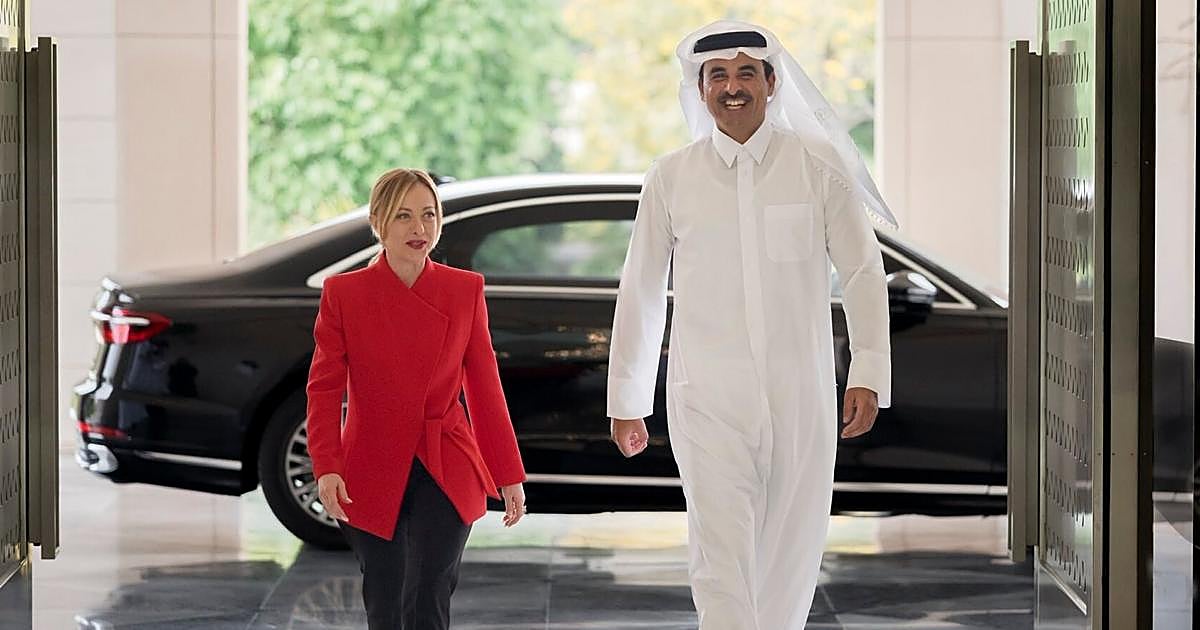 Meloni, en su viaje al Golfo: «Si la crisis empeora, peligra la disponibilidad de energía»