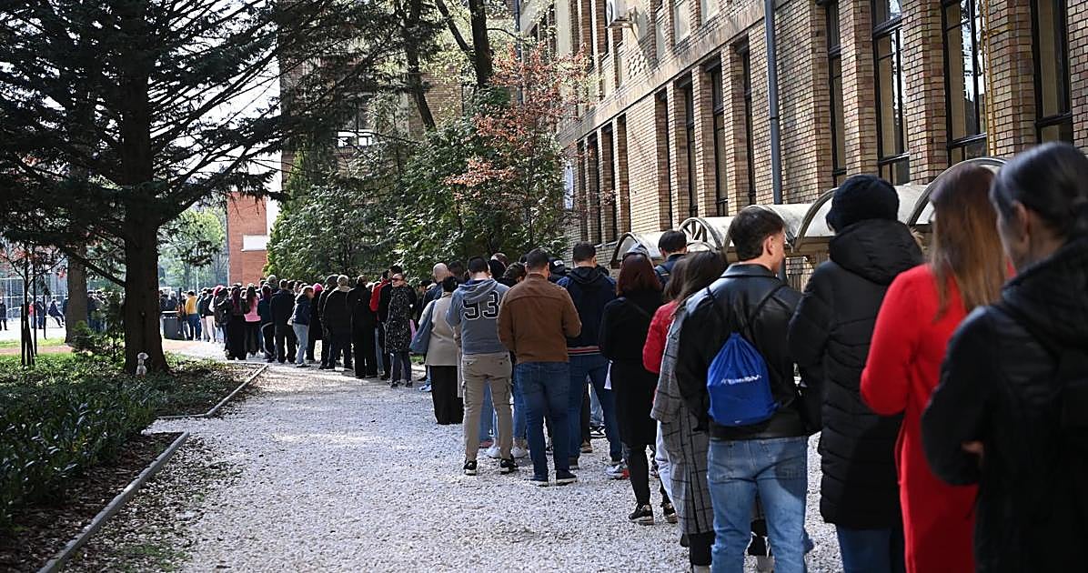 Récord de participación en Hungría: casi el 80% ha acudido a las urnas a votar