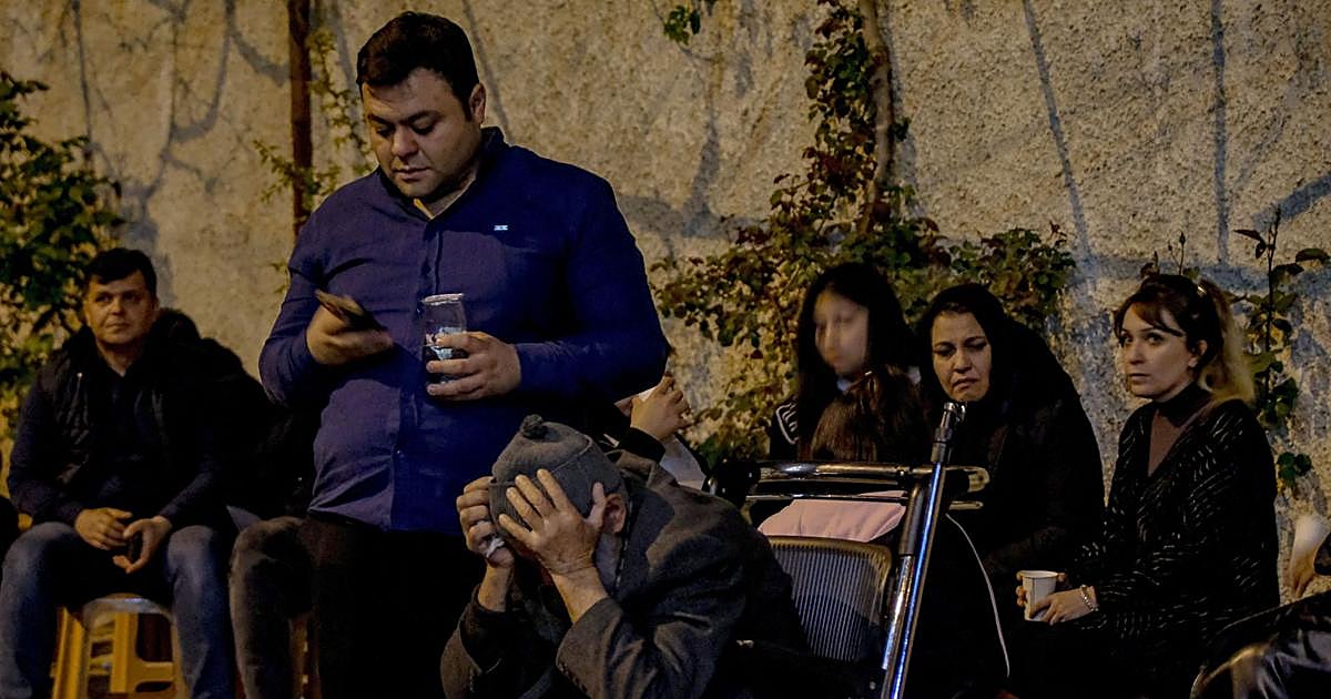 El autor del tiroteo en la escuela del sur de Turquía, de 13 años, rindió homenaje a un atacante misógino de EE.UU.