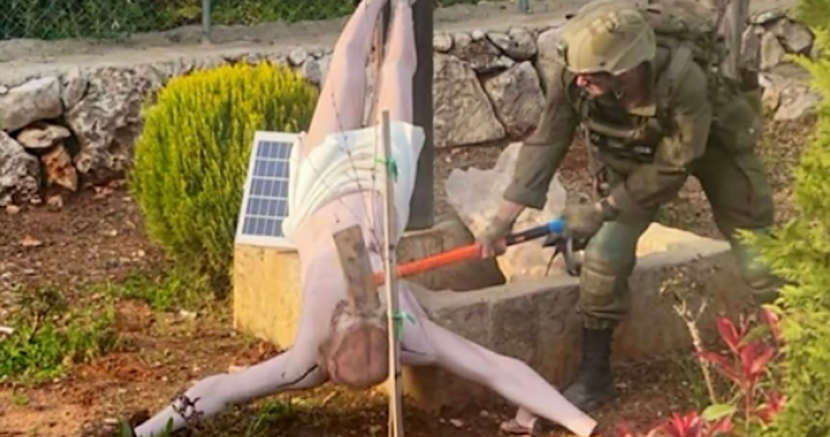 Israel confirma que uno de sus soldados golpeó una estatua de Jesús en Líbano y dice que «se tomarán medidas oportunas»