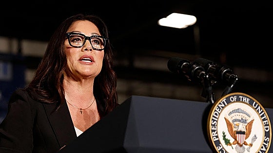 Renuncia a su cargo la secretaria de Trabajo de EE.UU. en medio de investigaciones por supuesto abuso de poder