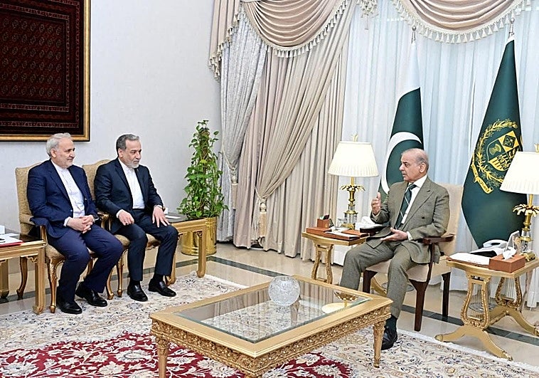 Irán planta a EE.UU. y Trump vuelve a cancelar la segunda ronda de negociaciones en Pakistán