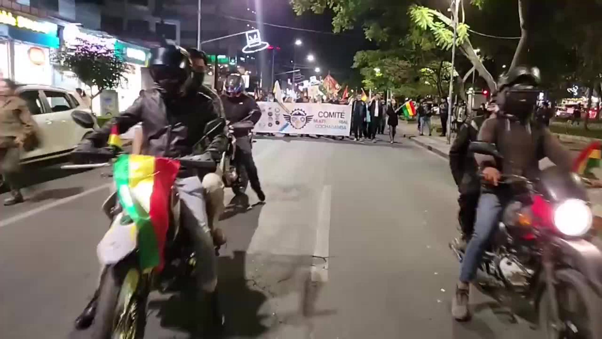 Una movilización en el centro de Bolivia exige el cese de los bloqueos ...