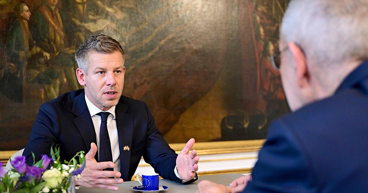 Magyar, una de cal y otra de arena con la UE: acercamiento, pero sin reformar las pensiones ni el asilo