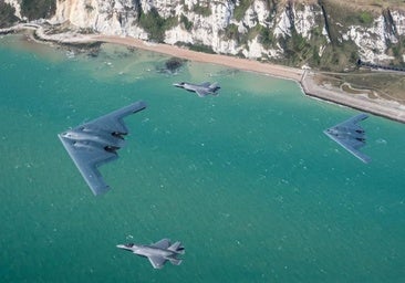 Trump retirará de la OTAN un tercio de los cazas, la mitad de sus bombarderos y todos los submarinos