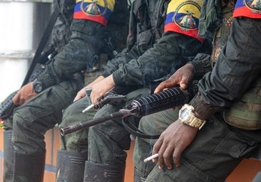 Un enfrentamiento entre las disidencias de las FARC deja decenas de muertos en Colombia a tres días de las elecciones