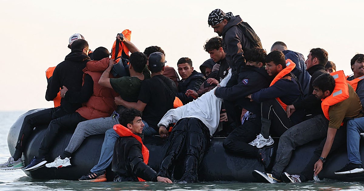 Más de 300 inmigrantes que viajaban hacia Reino Unido fueron