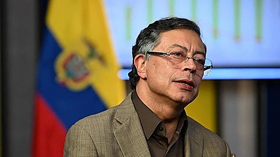Ordenan la «suspensión provisional» de Petro como presidente de Colombia