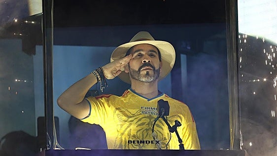 El 'tigre' De la Espriella acaricia la Presidencia de Colombia