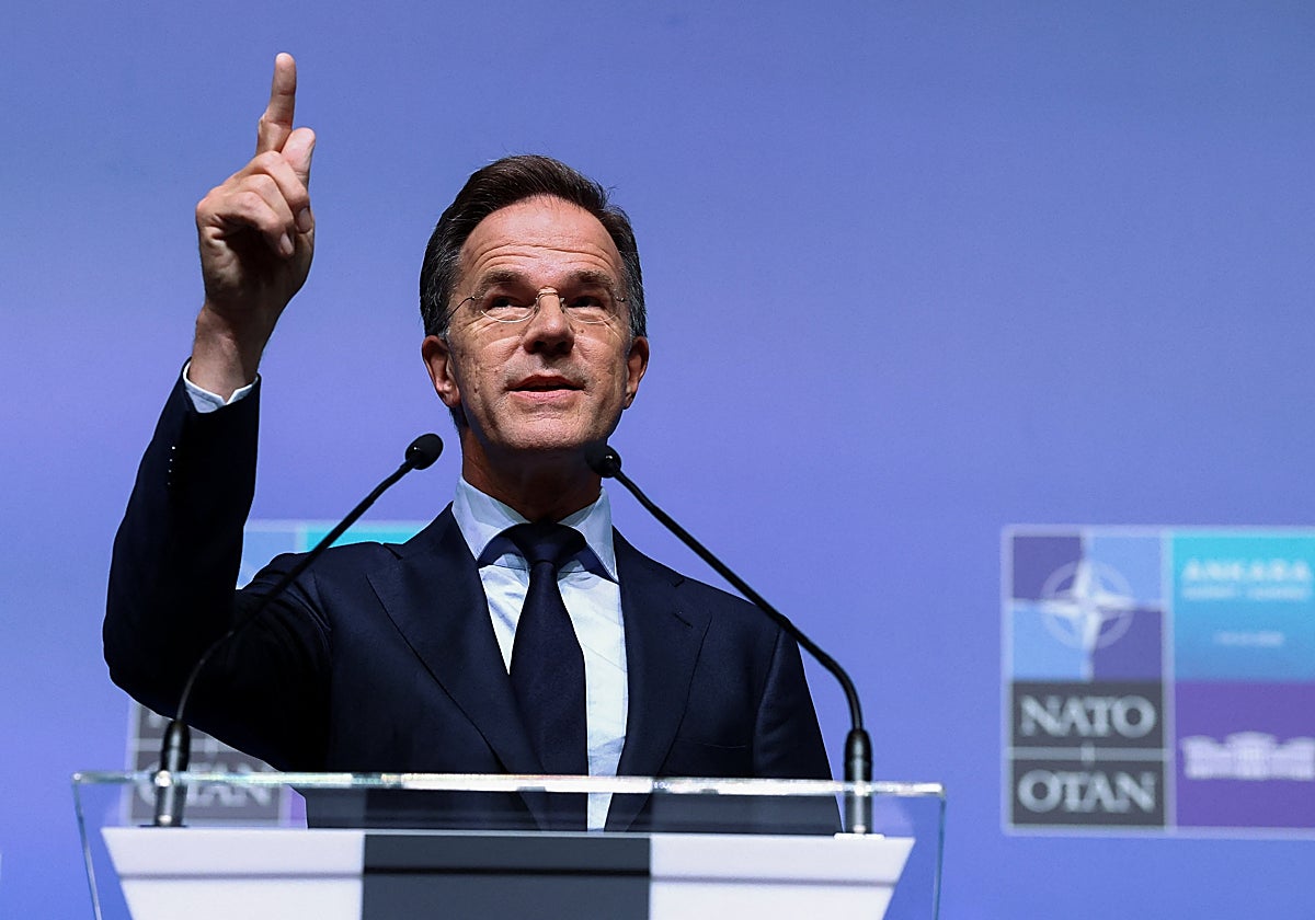 Mark Rutte, durante la comparecencia de prensa previa a la cumbre de la OTAN en Ankara.