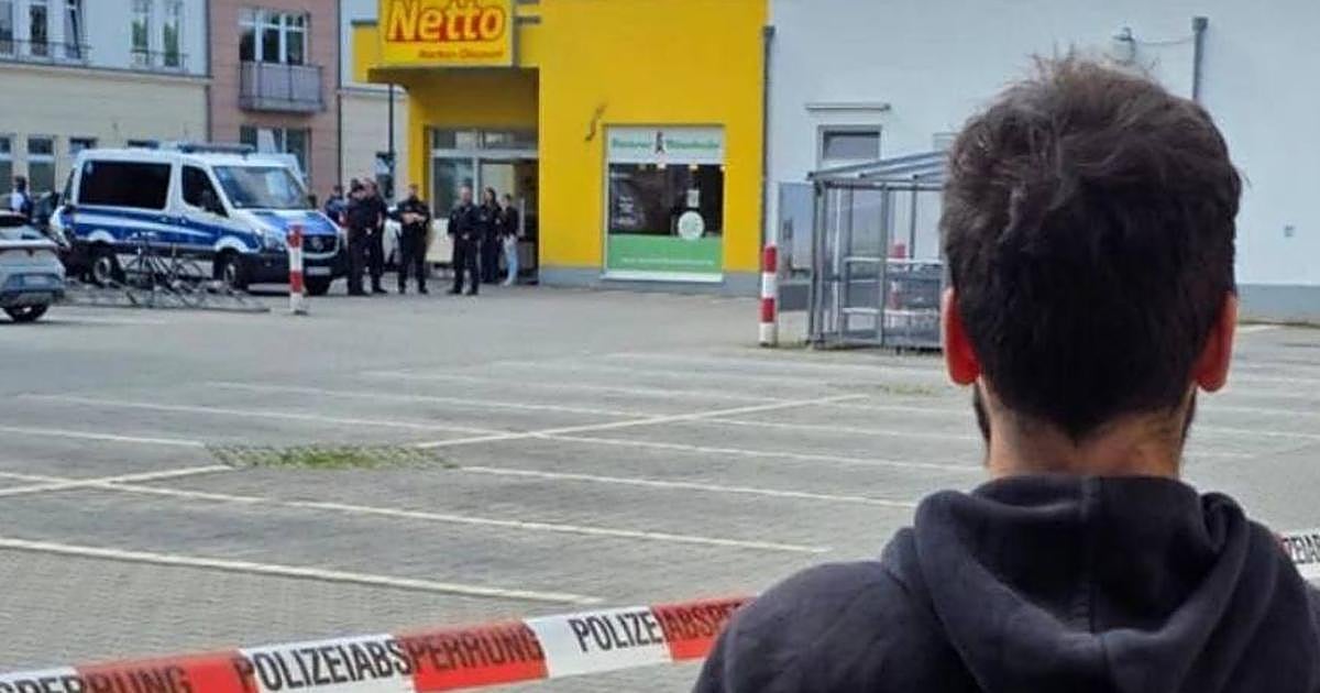 Alman Polisi, 'Allahu Ekber' Diye Bağıran Adamı Etkisiz Hale Getirdi
