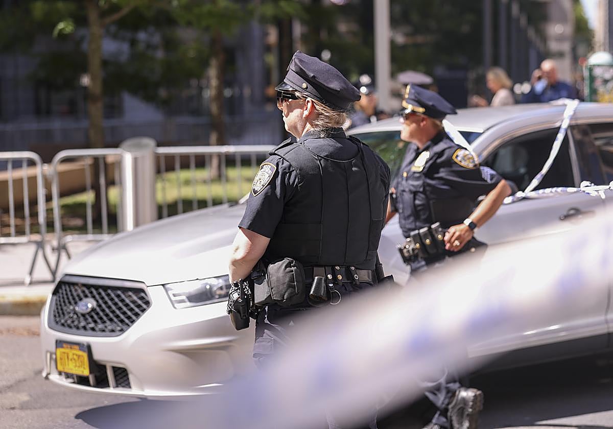 Mata a tiros a dos mujeres en Nueva York y abre fuego contra la Policía sin dejar heridos