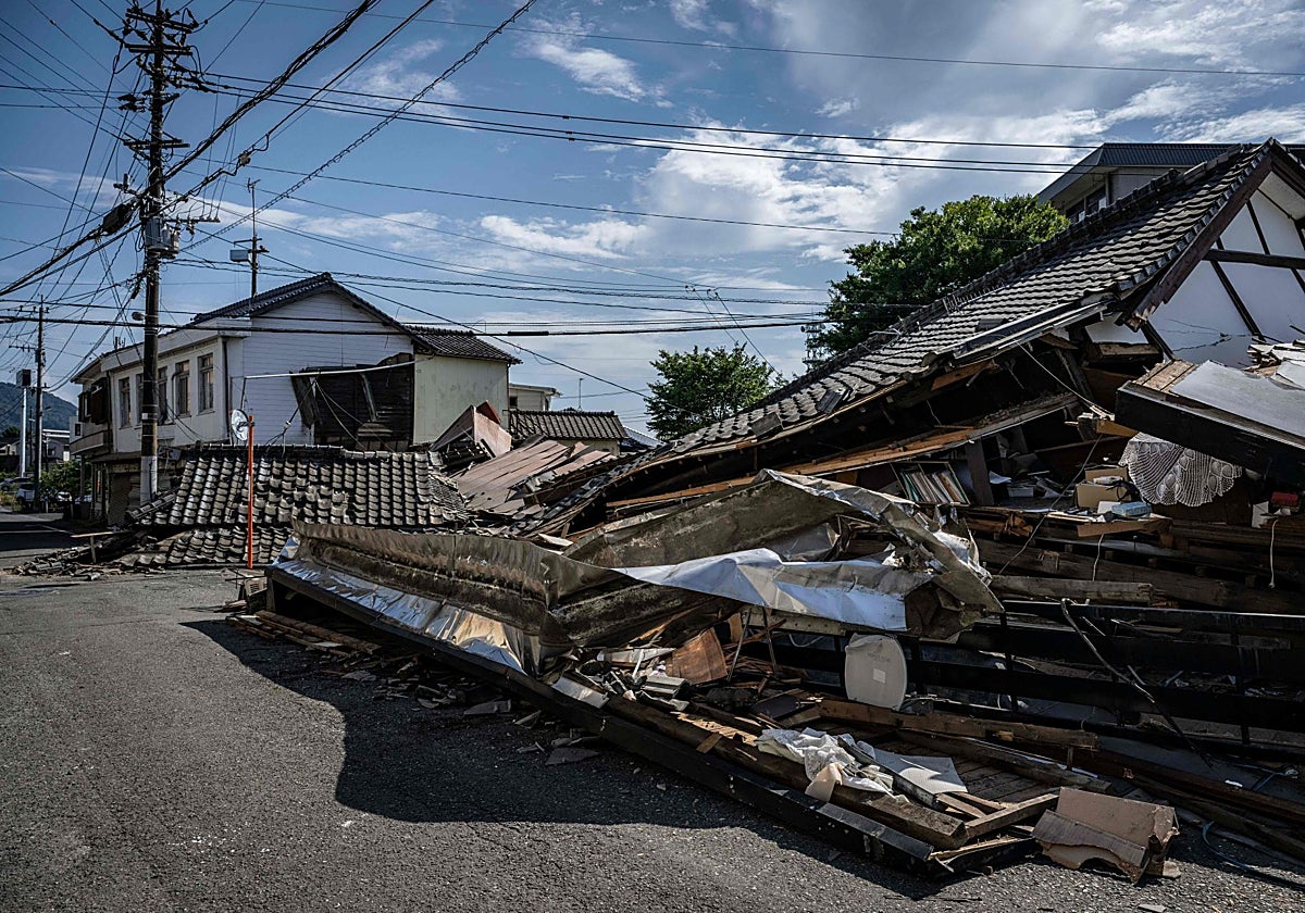Aumentan a 34 los muertos por el terremoto en el suroeste de Japón