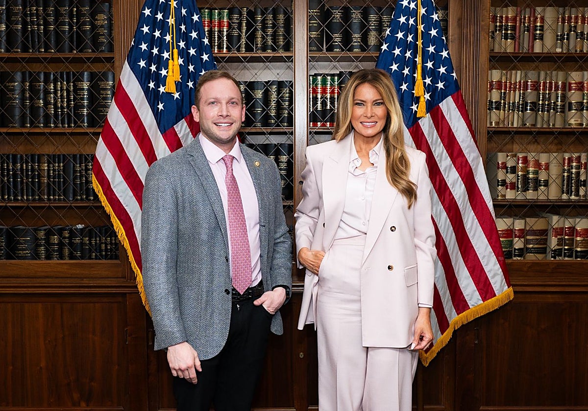 Max Miller, junto a la esposa de Donald Trump, Melania