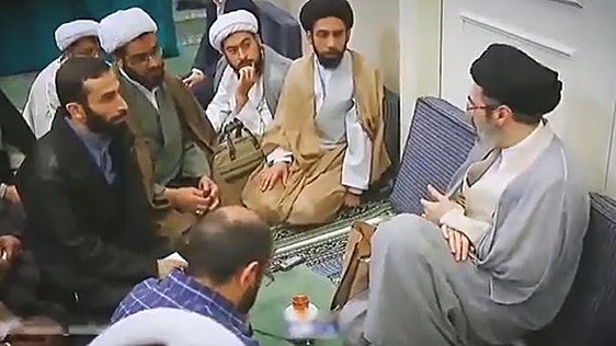 El líder supremo se reúne con el presidente de Irán tras semanas de comentarios sobre su estado de salud
