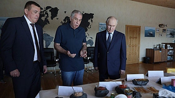 Putin visita por primera vez las islas Kuriles y desata las protestas de Japón: «Son parte inherente del territorio nipón»