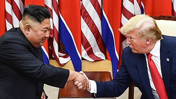 En un guiño a Kim Jong Un, Trump ordena limitar las maniobras conjuntas de EE.UU. y Corea del Sur