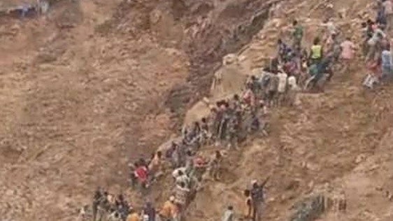 El derrumbe de una mina ilegal de oro deja al menos 100 muertos en la República Centroafricana