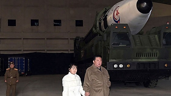 Corea del Norte lanza «alrededor de una decena» de misiles balísticos de corto alcance en protesta por los ejercicios conjuntos de EE.UU. y Seúl