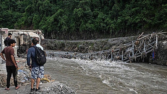Riada en Nepal, en directo: muertos, españoles desaparecidos y última hora de las víctimas por la inundación masiva hoy