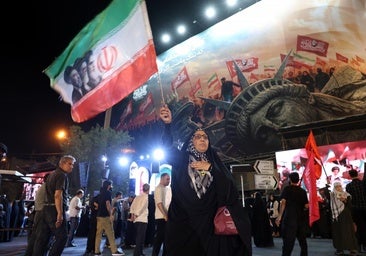 El régimen iraní resiste: enormes daños militares y económicos, pero la república islámica sigue en pie