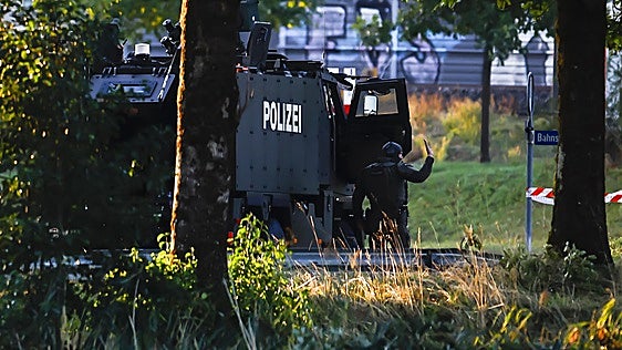 Al menos un muerto y cinco heridos en un tiroteo en una 'rave' en Aarau (Suiza)