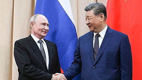 Putin y Xi refuerzan su relación en Kirguistán con la mirada puesta en la IA