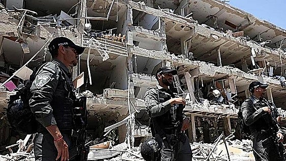 Al menos cuatro muertos tras los ataques de EE.UU. contra Irán en represalia por bombardeos en Ormuz