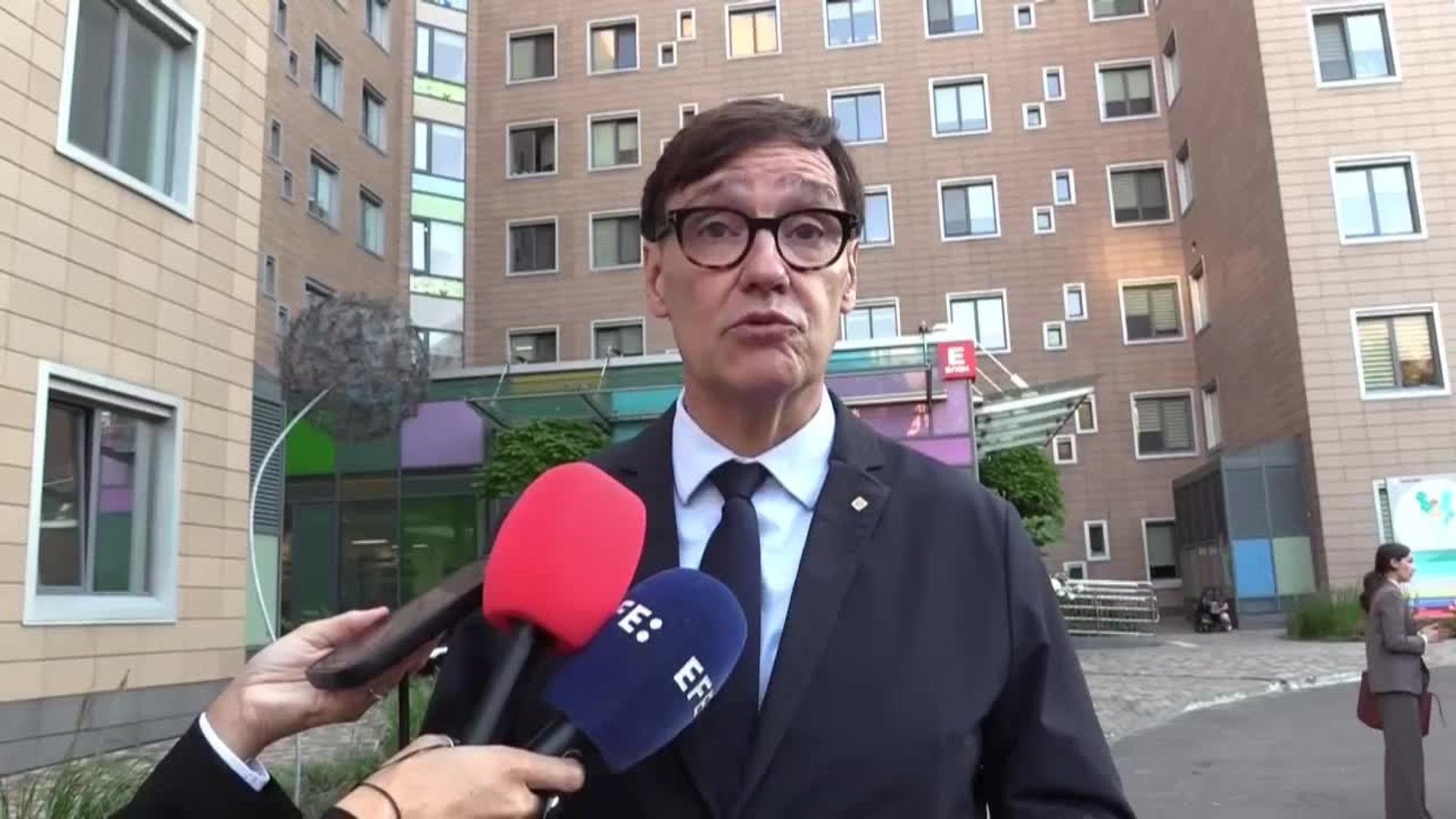 Illa expresa a Zelenski en Kiev el «pleno apoyo» de Cataluña: «Su lucha es nuestra lucha» – abc.es