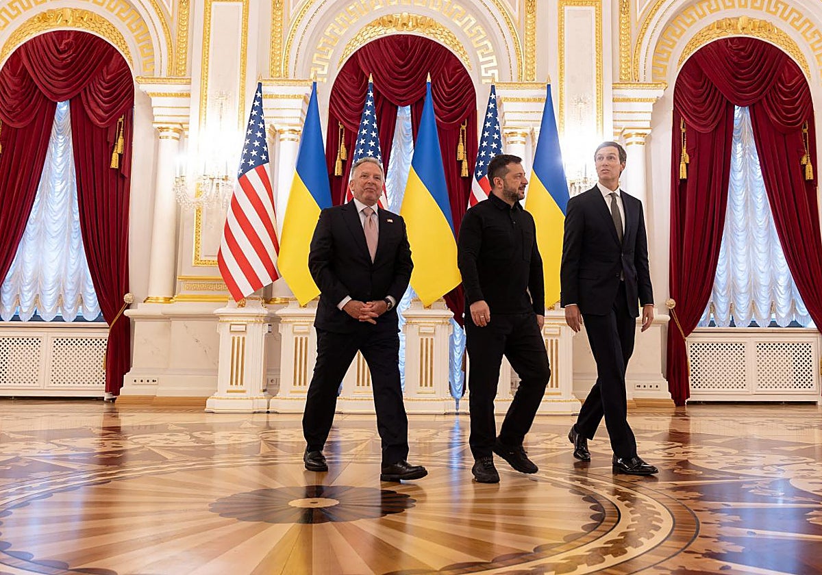 La primera visita de los enviados de Trump a Kiev no logra acercar la paz