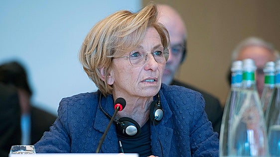 Muere a los 78 años Emma Bonino, la comisaria europea que se enfrentó a Canadá por España