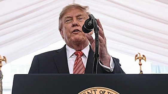 Trump señala que sería «fantástica» la unificación de Irlanda: «No quiero causar ningún problema, pero me encantaría»