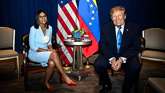 El tirón de orejas de Trump a Delcy: «Al final tiene que haber elecciones»