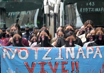 Sheinbaum promete justicia doce años después de las desapariciones de Ayotzinapa