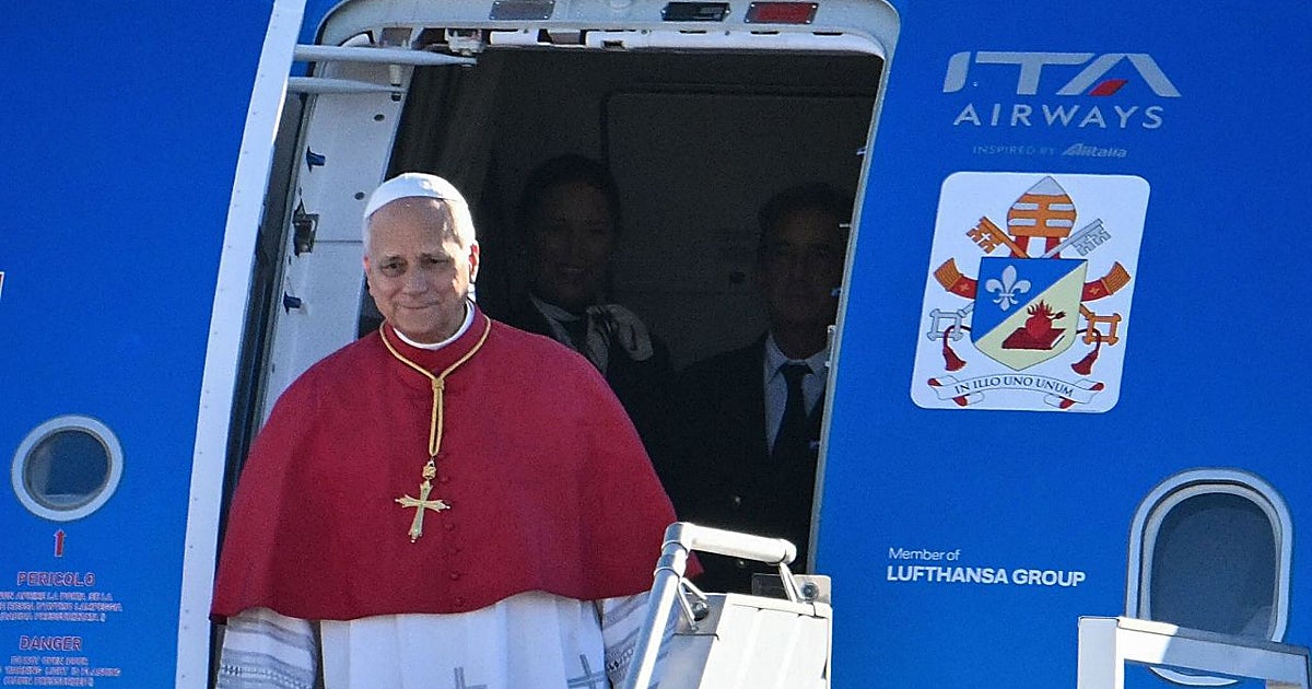 El Papa León XIV llega a Francia en una visita histórica