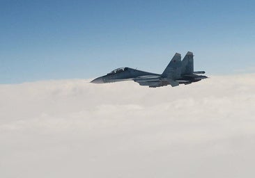 Cazas de Finlandia y Suecia interceptan aviones de combate rusos en el Báltico