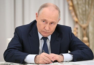 Putin ordena ampliar su Ejército con 15.500 soldados más